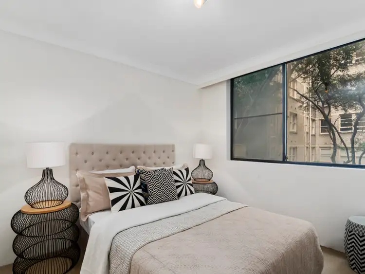 Sixth view of Homely apartment listing, 2e/6 Macleay Street, Potts Point NSW 2011