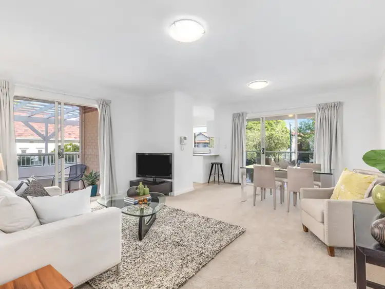3/293 Sailors Bay Road, Northbridge NSW 2063