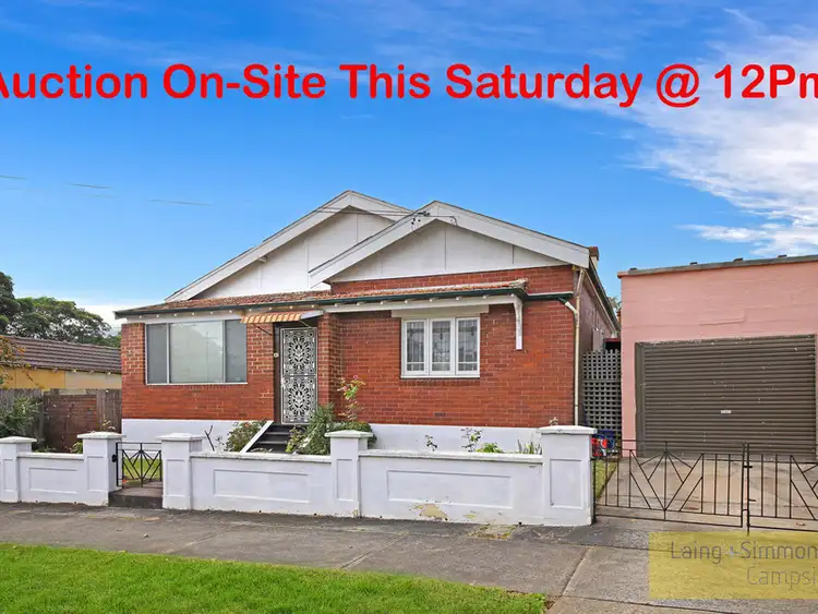 2 Harcourt Ave, Campsie NSW 2194