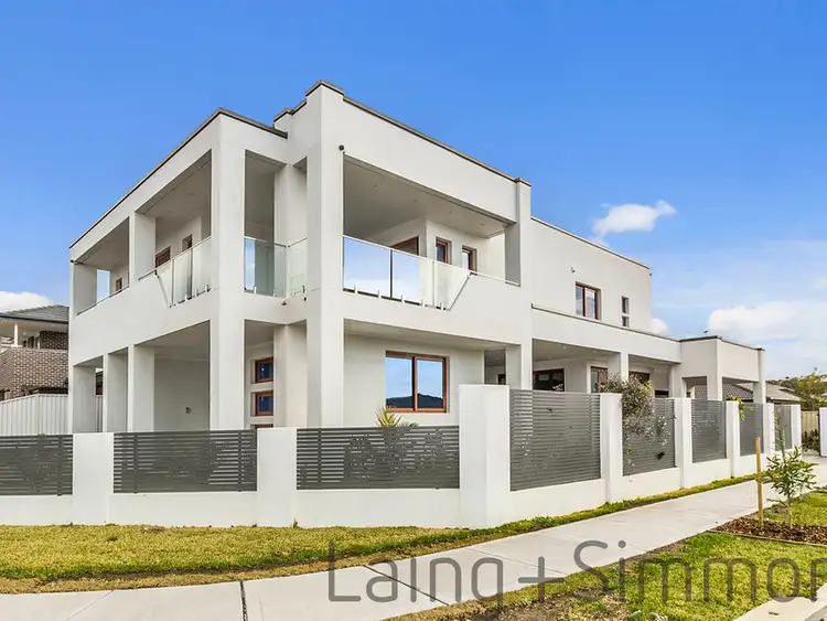 18 Mcmaster Avenue, Middleton Grange NSW 2171