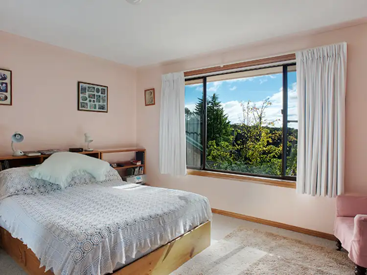 Fifth view of Homely house listing, 26 Sunnyside Avenue, Wentworth Falls NSW 2782