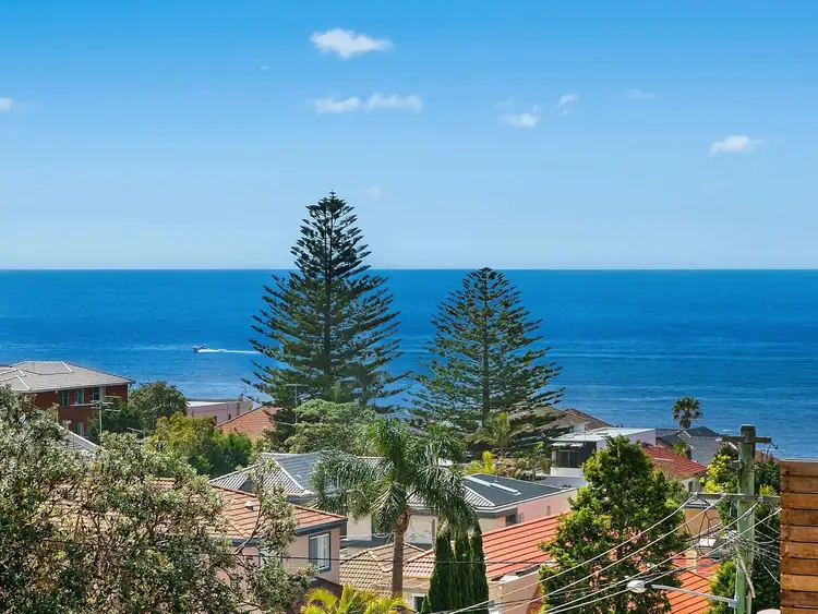 Fifth view of Homely house listing, 5 Oceanview Avenue, Dover Heights NSW 2030