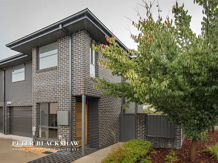 1/9 Bungendore Road, Queanbeyan East NSW 2620
