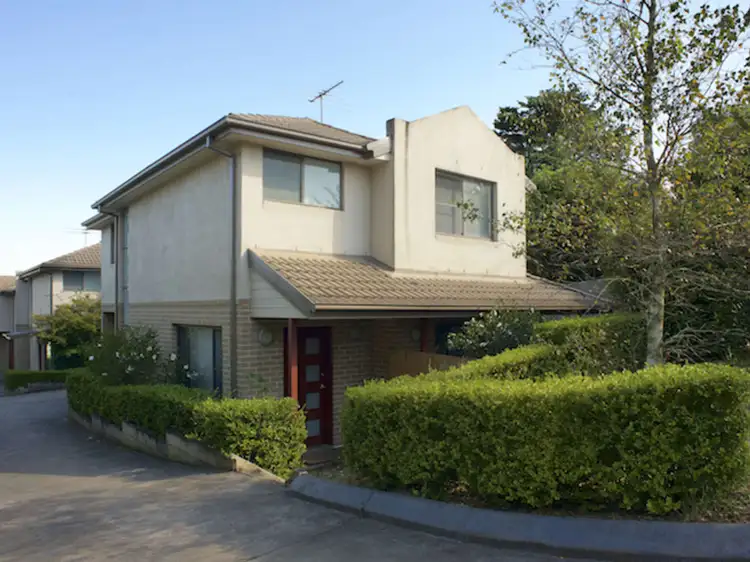 1/27 Old Bathurst Road, Wentworth Falls NSW 2782