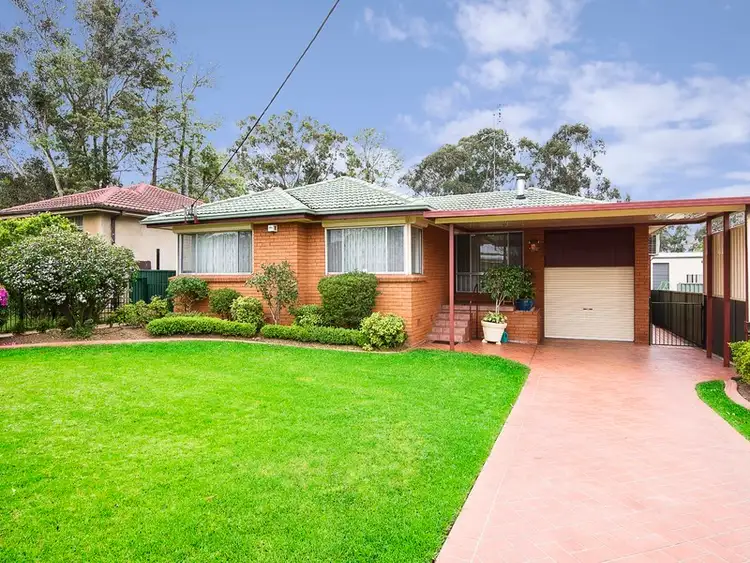 8 Putty Road, Wilberforce NSW 2756
