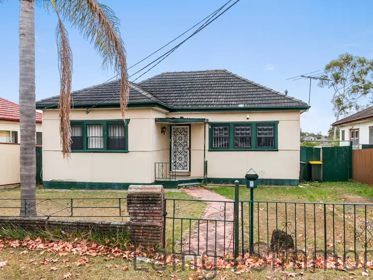 4 Richardson Street, Fairfield NSW 2165
