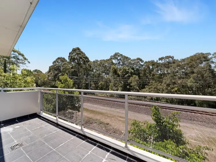 6/33 Hampden Rd, Artarmon NSW 2064