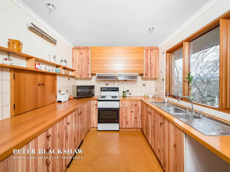 Fourth view of Homely house listing, 7 Yolla Place, Lyons ACT 2606