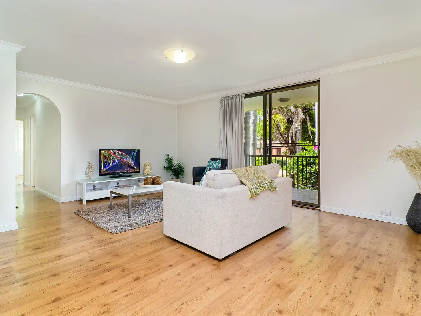 Main view of Homely unit listing, 8/2-4 Boronia Street, Wollstonecraft NSW 2065