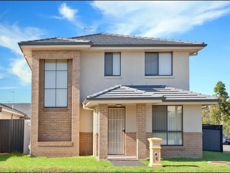 8 Taradale Drive, Ropes Crossing NSW 2760