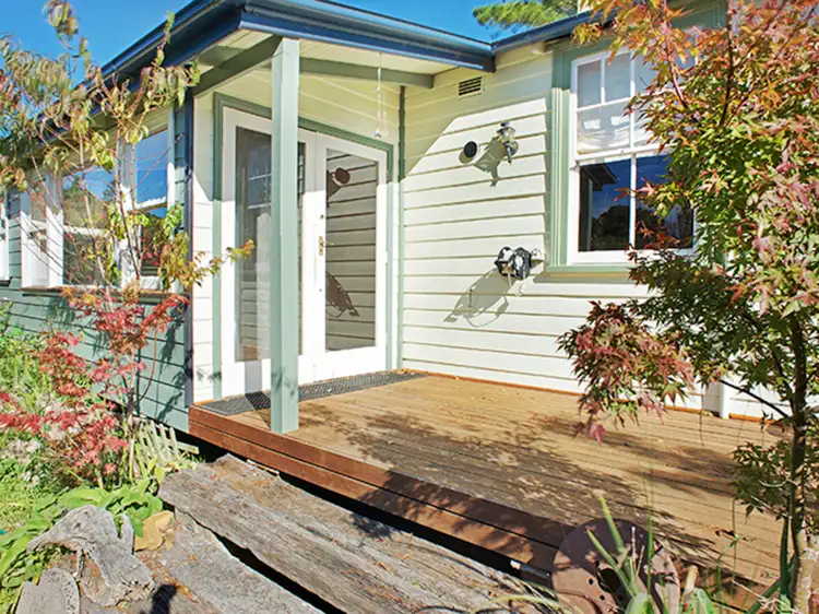 Sixth view of Homely house listing, 32 Pritchard Street, Wentworth Falls NSW 2782