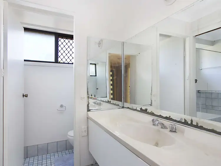 Fifth view of Homely house listing, 6 Nunga Place, Marayong NSW 2148