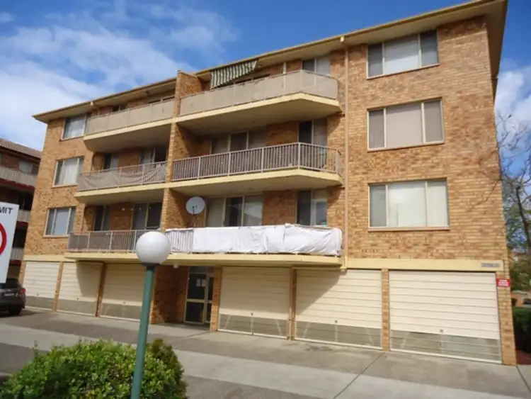 25/2 Riverpark Drive, Liverpool NSW 2170
