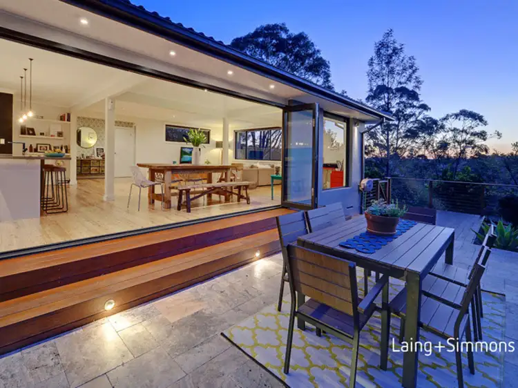 4 Wallace Close, Hornsby Heights NSW 2077