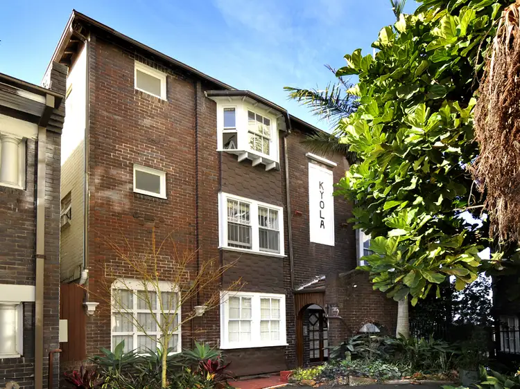 Second view of Homely studio listing, 3/8 Royston Street, Darlinghurst NSW 2010