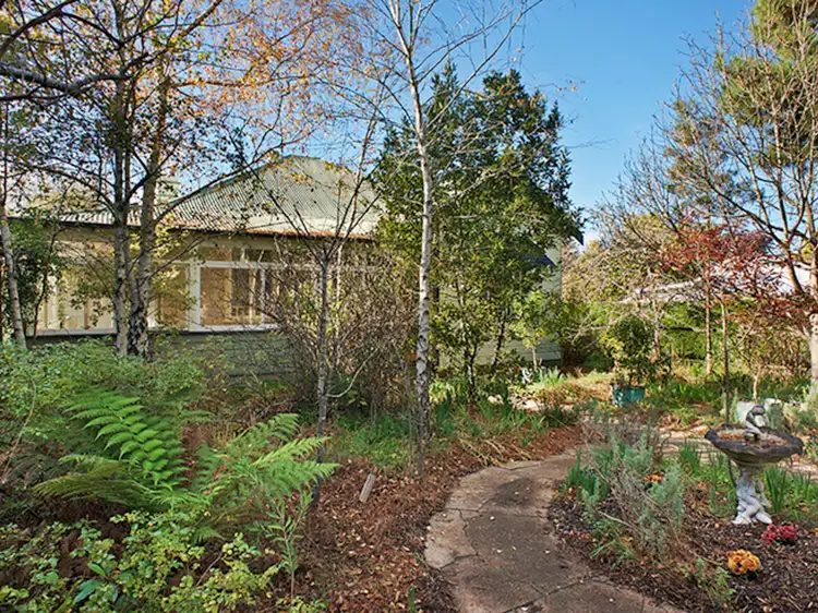 32 Pritchard Street, Wentworth Falls NSW 2782