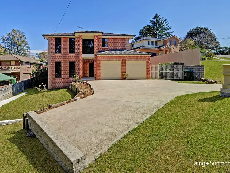 2F Clovelly Road, Hornsby NSW 2077