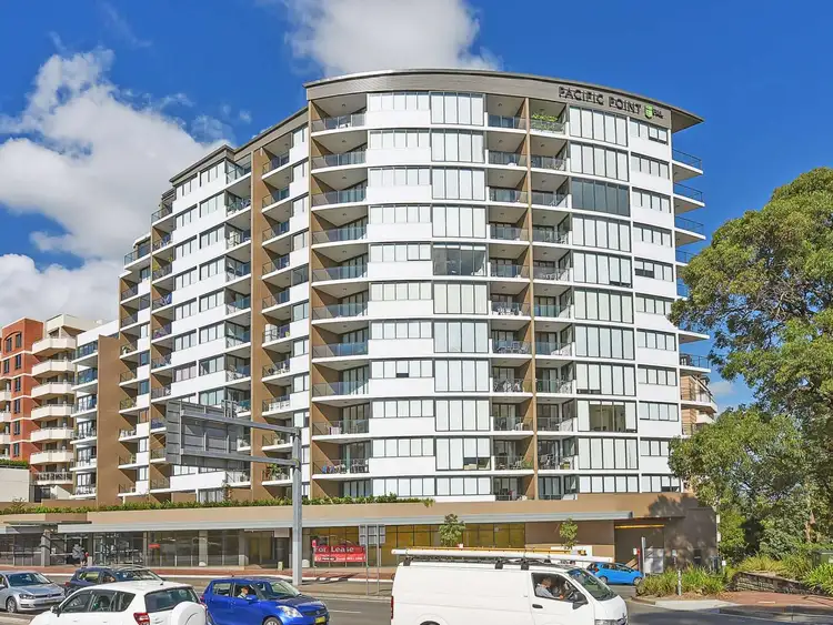 207/135 Pacific Highway, Hornsby NSW 2077