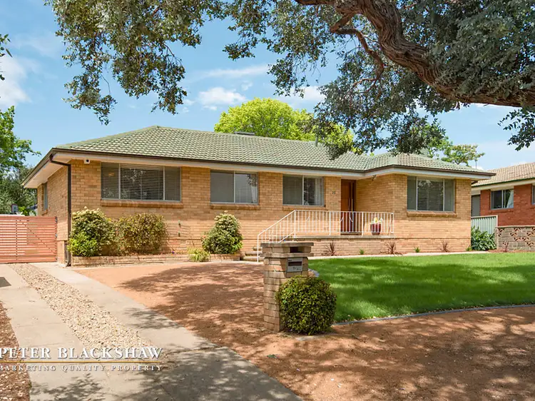 19 Thomson Street, Chifley ACT 2606
