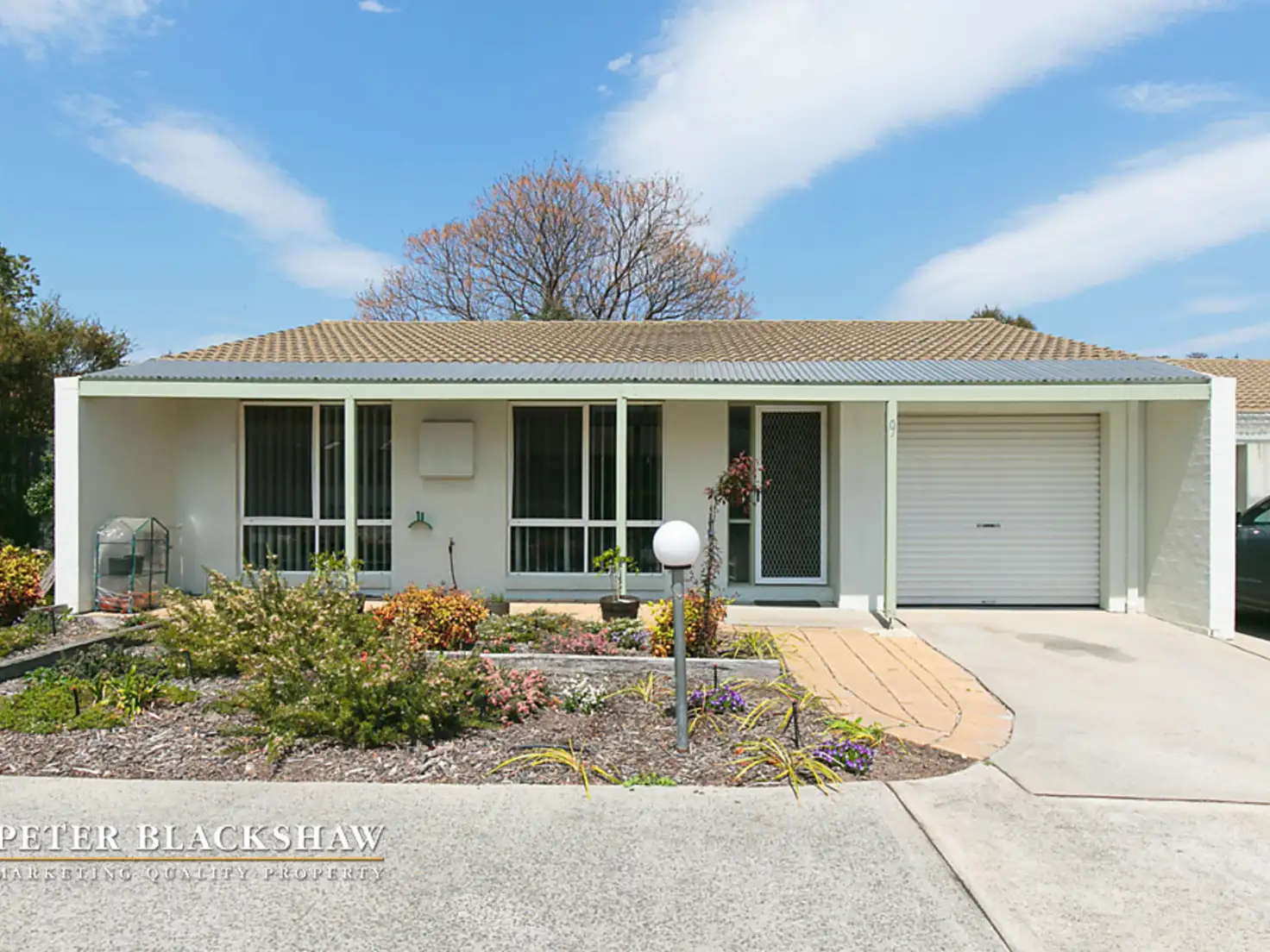 Main view of Homely townhouse listing, 9/9 Ferry Place, Gordon ACT 2906