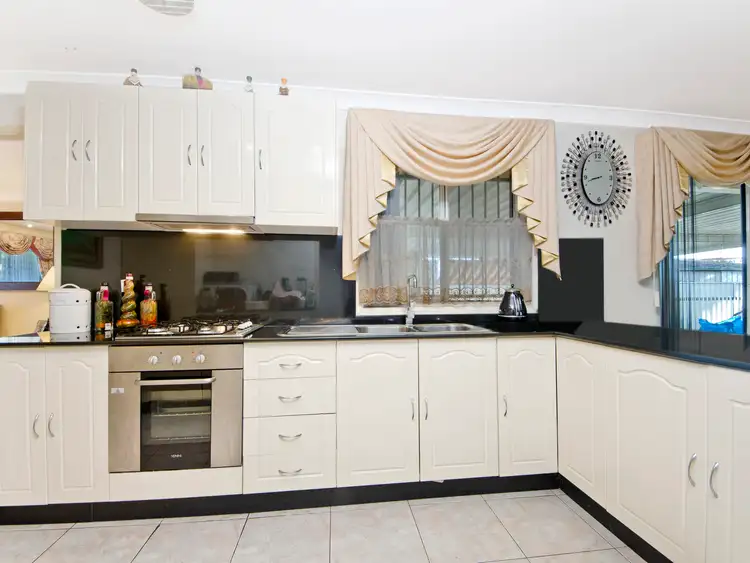 Third view of Homely house listing, 8 Romley Crescent, Oakhurst NSW 2761
