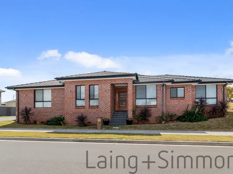5 Travis Street, Middleton Grange NSW 2171