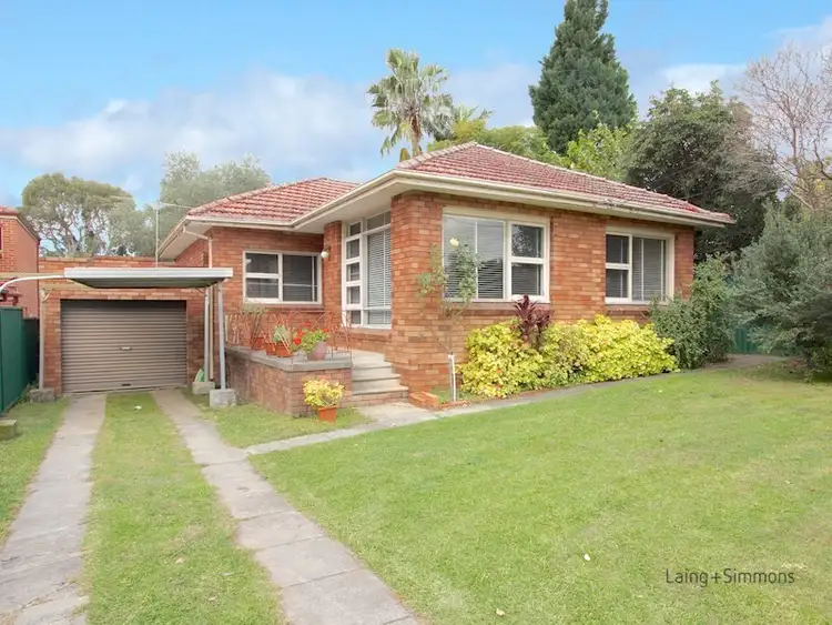 9 Whitworth Street, Westmead NSW 2145