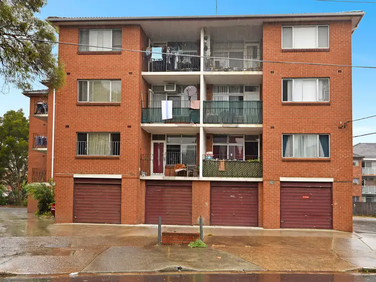 Main view of Homely unit listing, 13/26 Barber Avenue, Eastlakes NSW 2018