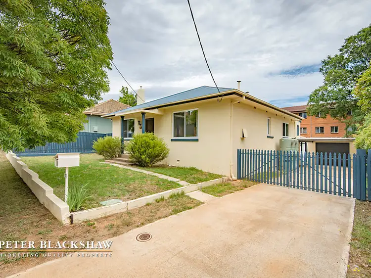 Main view of Homely house listing, 17 Crest road, Queanbeyan NSW 2620