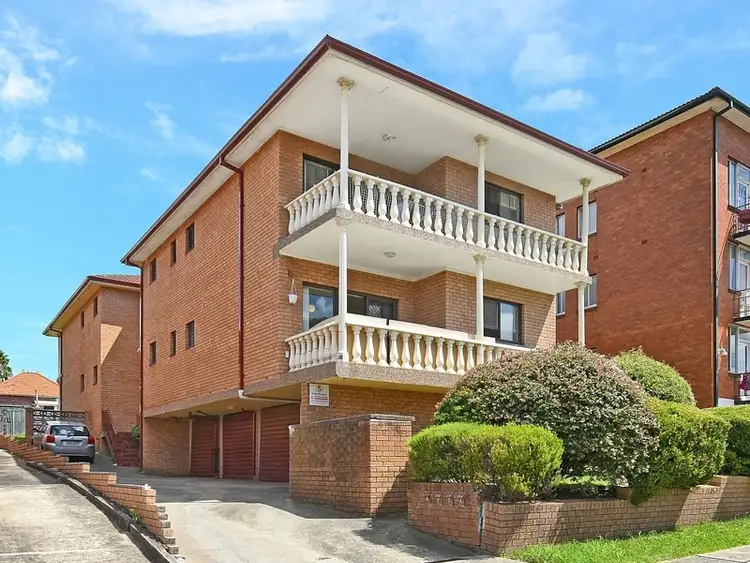 2/3 Stanley St, Campsie NSW 2194