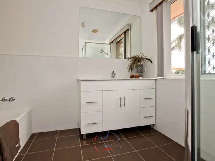 Fifth view of Homely house listing, 30 Kennington Avenue, Quakers Hill NSW 2763