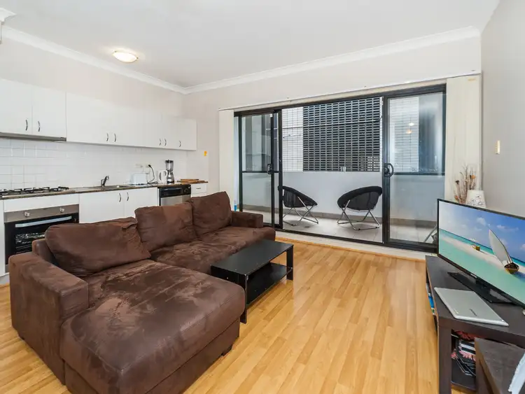 Third view of Homely apartment listing, 7/102-104 Albion Street, Surry Hills NSW 2010