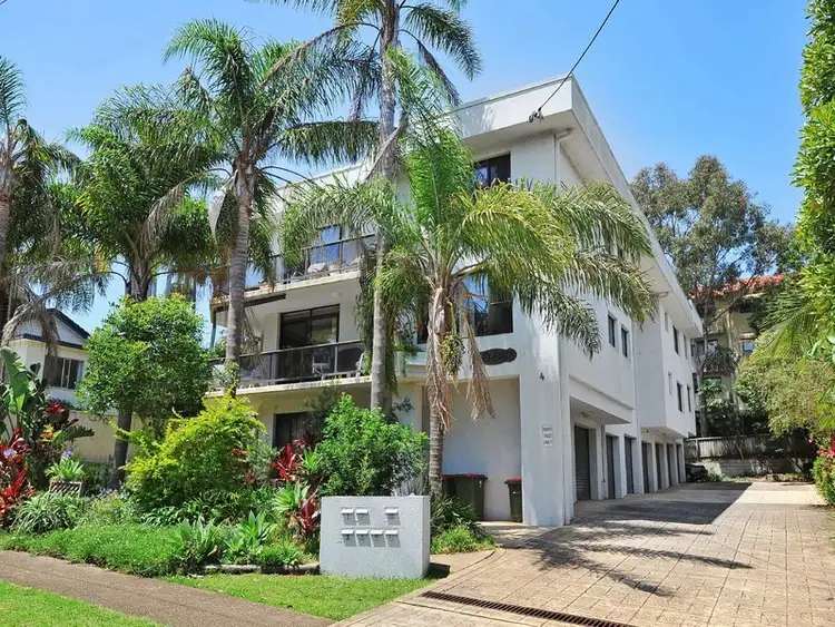 2/4 Surf Street, Port Macquarie NSW 2444
