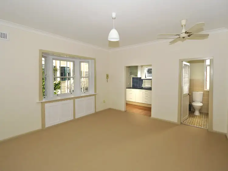 Fifth view of Homely studio listing, 3/8 Royston Street, Darlinghurst NSW 2010