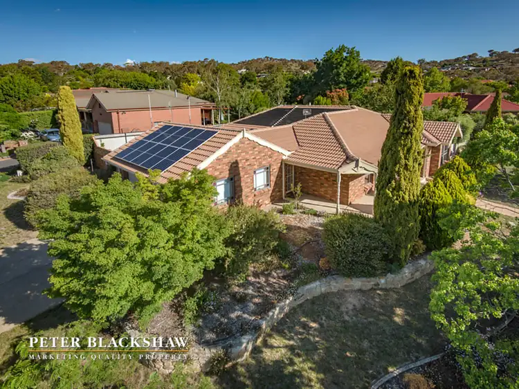 2 Jasmine Gardens, Jerrabomberra NSW 2619