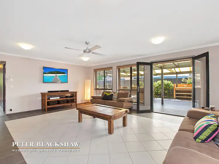 10 Gordon Close, Nicholls ACT 2913