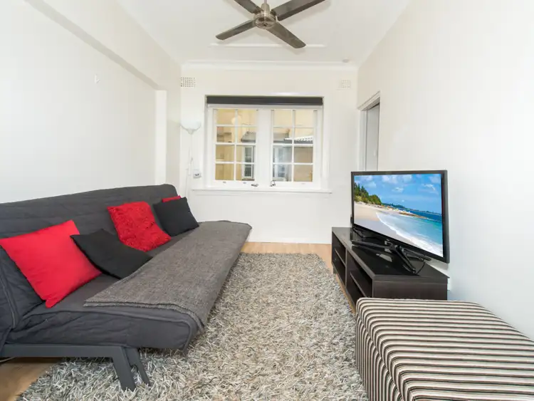 Third view of Homely studio listing, 6/126 Victoria Street, Potts Point NSW 2011