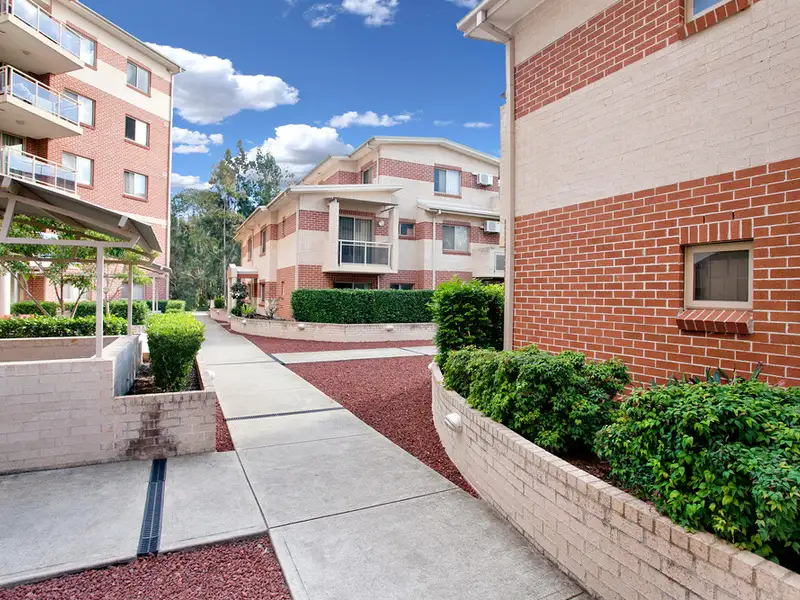 Main view of Homely unit listing, 34/2 Wentworth Ave, Toongabbie NSW 2146