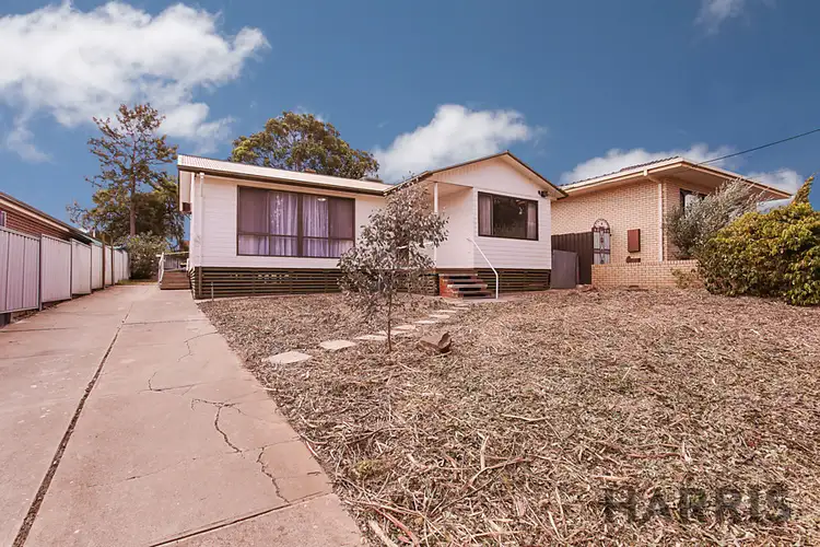 18 Mclauchlan Road, Windsor Gardens SA 5087