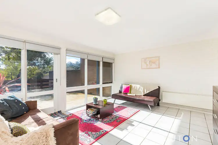 38 English  Court, Phillip ACT 2606