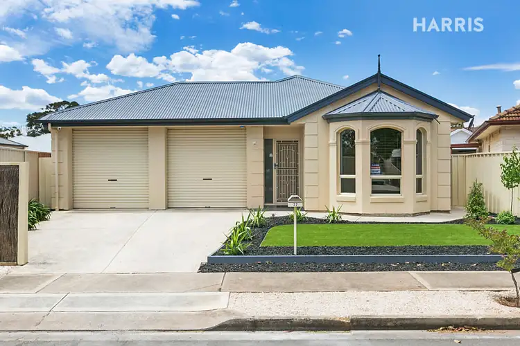 22 Parsons Grove, Park Holme SA 5043