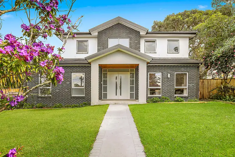 52 Collins Road, St Ives NSW 2075