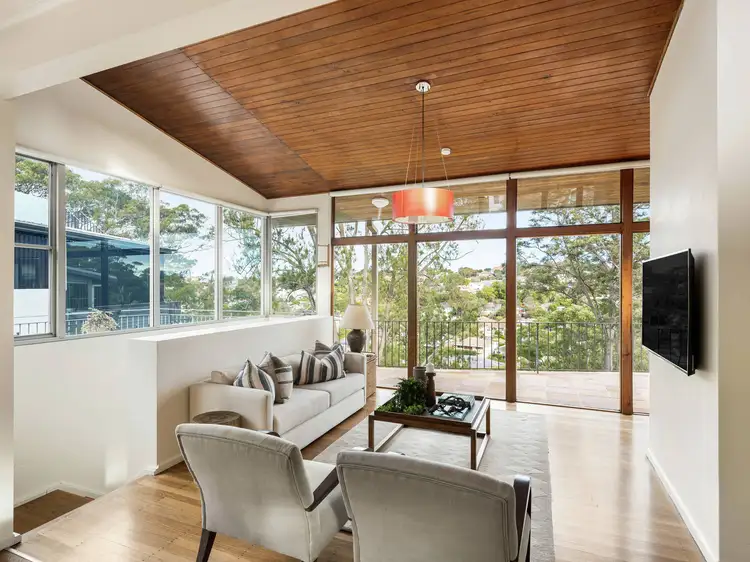 Sixth view of Homely house listing, 18 The Rampart, Castlecrag NSW 2068