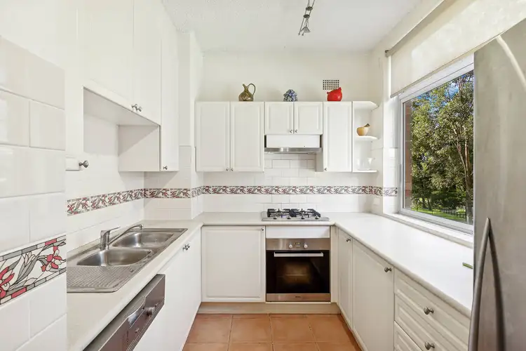 Third view of Homely apartment listing, 4/111 Young Street, Cremorne NSW 2090