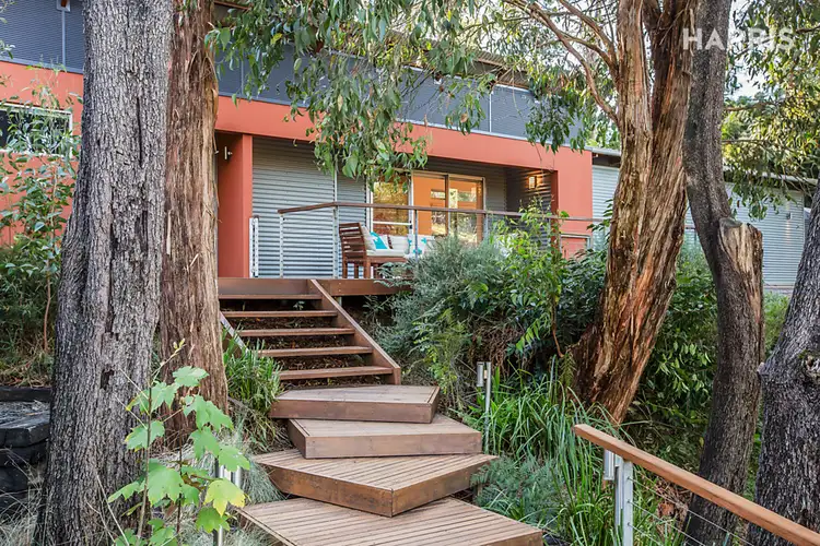 7 Valley Side Drive, Crafers SA 5152