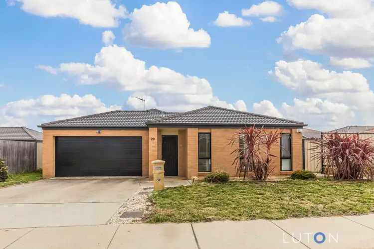 29 Macfarlane Burnett Avenue