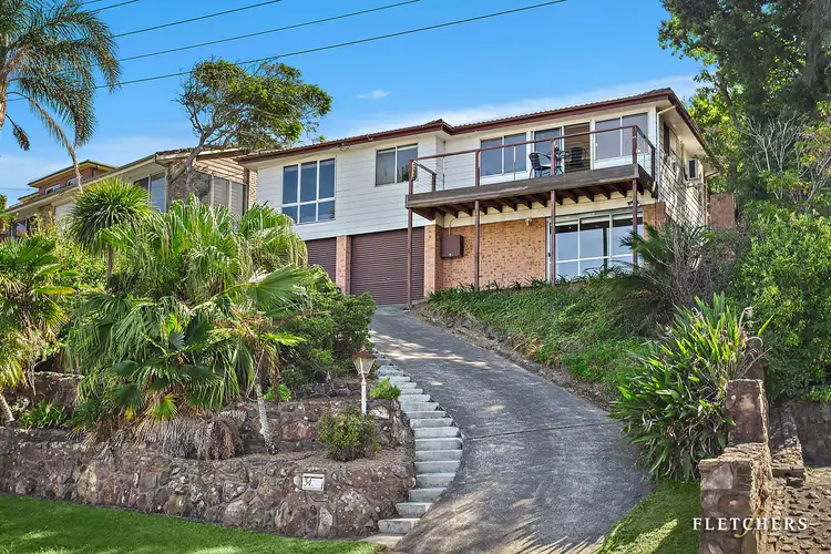 34 Hassan Street, Lake Heights NSW 2502