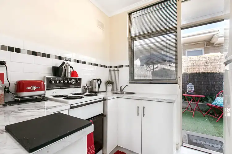 Fifth view of Homely unit listing, 2/223 Belair Road, Torrens Park SA 5062
