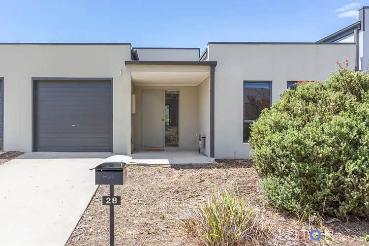 28 Eric De Salis Street, Macgregor ACT 2615
