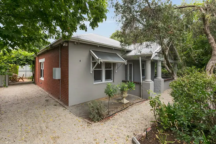 4 Olive Road